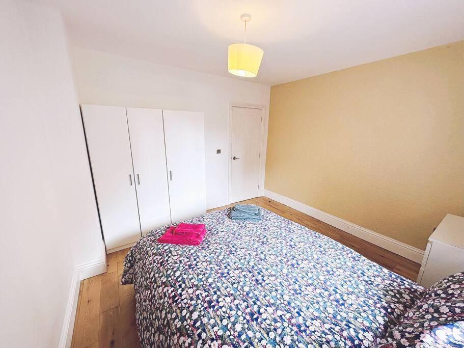 1 Bed Room Flat Near Central Londra Dış mekan fotoğraf