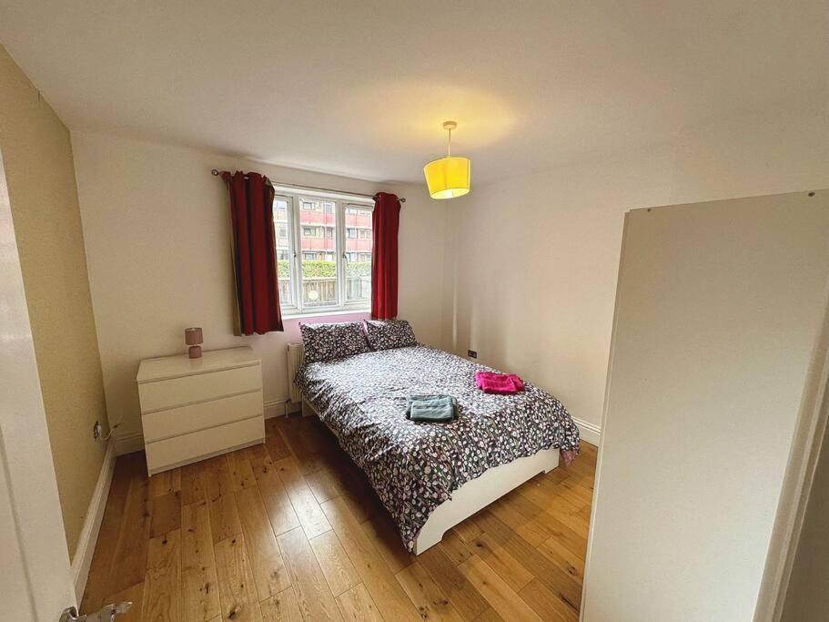 1 Bed Room Flat Near Central Londra Dış mekan fotoğraf