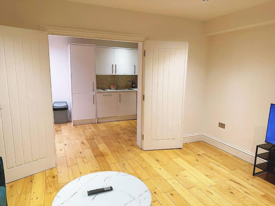 1 Bed Room Flat Near Central Londra Dış mekan fotoğraf